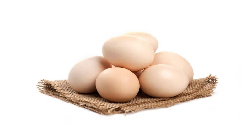 تهیه پودر کلسیم طبیعی خانگی با پوست تخم مرغ