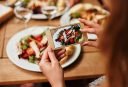 کاهش وزن - عکس گرفتن از غذا